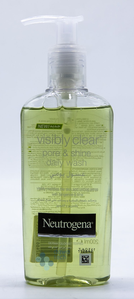 Neutrogena Visibly Clear Daily Wash 150 ml